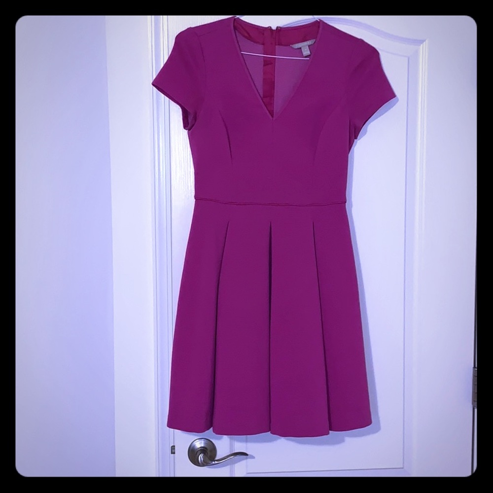 SALE🔥🔥Classic Magenta Dress by Banana Republic